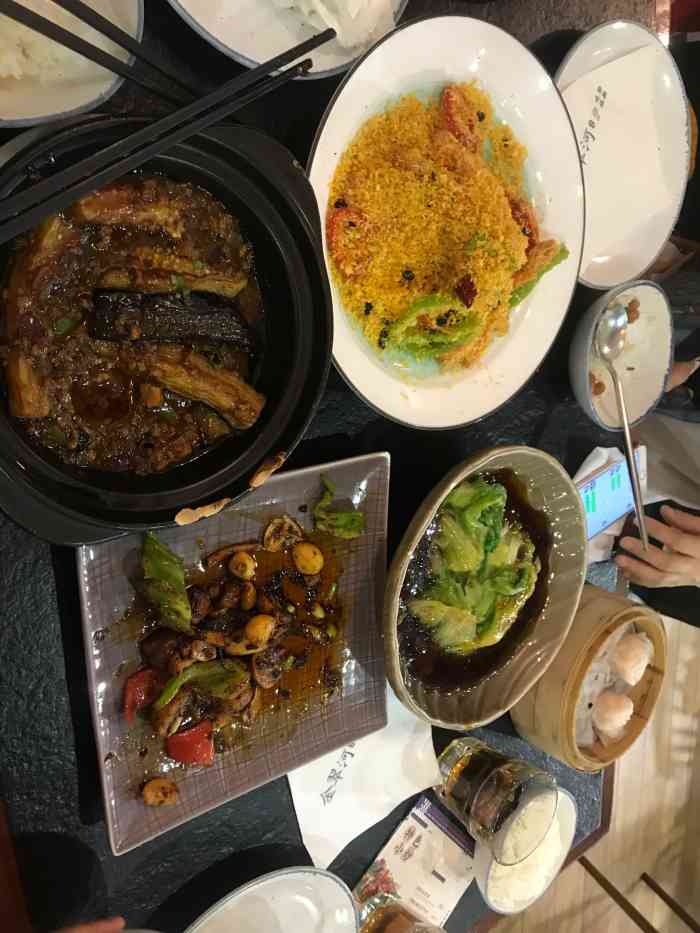 金翠河港式茶餐厅(龙湖u城天街店)-"在大学城u城b馆,中午没吃饭,下午