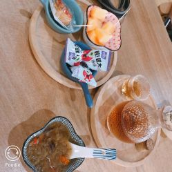 -涂tu指甲日式美甲美睫店
