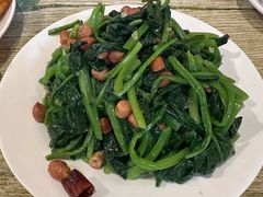 果仁菠菜-玫瑰红烤羊排(北新桥三条店)