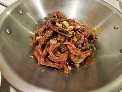 -张大师鸭爪爪特色干锅(南湖店)