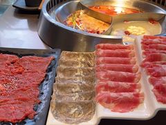 -辣伍鲜毛肚老火锅(元一店)