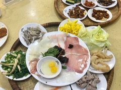 -桥香园云南过桥米线(金马碧鸡店)
