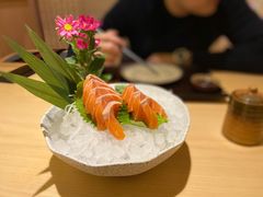 三文鱼刺身-越光米贩精致料理餐厅(金鹰店)