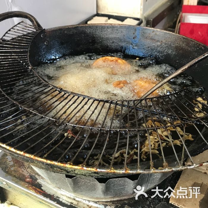 阿婆油墩子