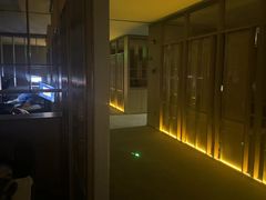 -涨巢·潮玩水疗局