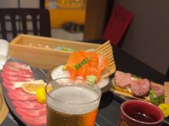-山川小町·极番烧肉(新地假日广场店)