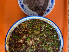 -吾穆勒蓬灰牛肉面·清真(北滨河中路店)