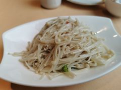 凉拌金针菇-功德林(南京西路店)