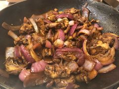 -胡须佬鸡煲四季火锅店(石厦西村直营店)