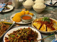 -浩海火燒雲傣家菜(芮欧百货店)