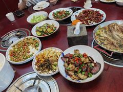 -湘聚南县土菜馆(龙山二路店)