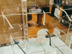 -博士眼镜(东莞东湖花园店)