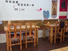 -亲昵春川鸡排(韩国美食街店)