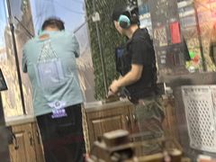 -都市枪神实弹射击俱乐部