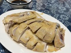 白斩鸡-唔呶喔哩酒家(生产街店)