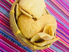 -香巴拉云南餐厅(华莱坞店)