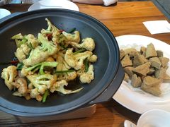 -金枝玉叶上海人家食府(三里河店)