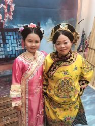 点击看大图 -后宫·古装汉服京剧儿童亲子全家福摄影
