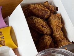 -麦当劳(新洲南路店)