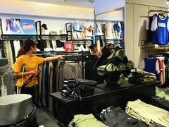 -三福时尚(三峡广场华夏银座店)