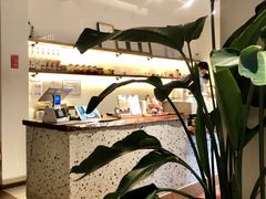 -Line 咖啡(石厦花园店)