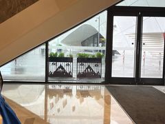 -国际青年会议酒店