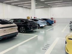 -蔚来体验中心(北京亦庄店)