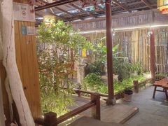 -三道苗苗鱼·美蛙黄辣丁(八里店)