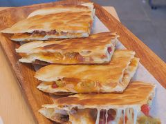 墨西哥牛肉奶酪饼-红小满休闲餐厅(十全街店)