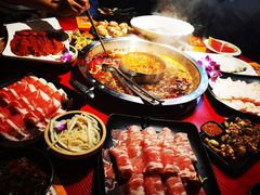 -谭鸭血老火锅(万象九宜城店)