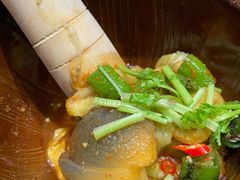 烧椒擂茄子-老滇山寨•云南特色菜•地方菜•民族风情歌舞表演(金碧店)