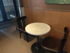-星巴克(杭州西湖银泰1F店)