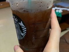 -星巴克(广州中华广场B1层店)