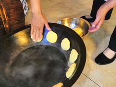 -山妹子铁锅炖