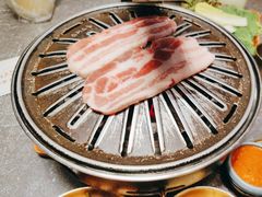 -草家酱蟹炭火烤肉店(珲春南路二店)