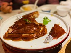 精品烤鸭-悦江(梅奔中心店)