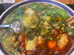 -云阿蛮云南生烫牛肉米线(奉贤路店)