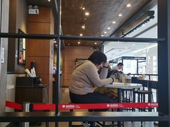 -星巴克(杭州西湖银泰1F店)