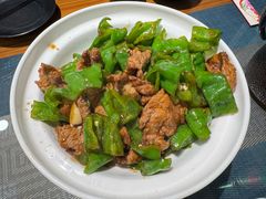 螺丝椒炒牛肉-回香楼大连新派清真菜