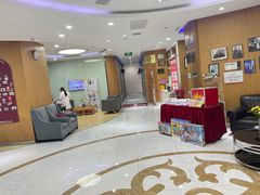 -雅悦齿科(顾村公园店)