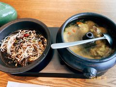 云南经典汽锅鸡-云海肴·汽锅鸡·云南菜(苏州中心店)