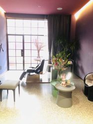 -花隐·美芙炫海菲秀皮肤管理中心