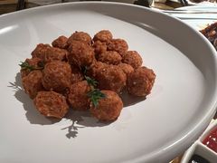 干炸小丸子-四季民福烤鸭店(西单华威约饭街店)