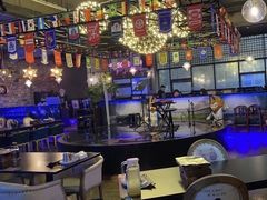 大堂-西街夜油条·麻团包乌饭