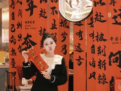 -黄记煌三汁焖锅(新佳丽江汉路店)