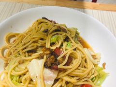 -卢家妈妈·西餐厨房(卜蜂中心店)
