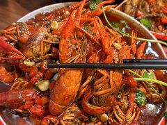 -老闵田螺馆·南昌市井菜·特色小吃(总店)