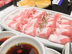 -红鼎豆捞·非遗鲍皇汤火锅(宝丰路店)