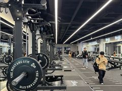 -TMG潮流健身(奥体莲荷里店)