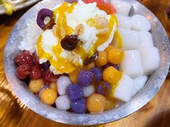 冰汤圆-铜元老码头鳝鱼火锅